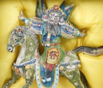 Vollplastischer chines. Dachreiter, 19. Jh.