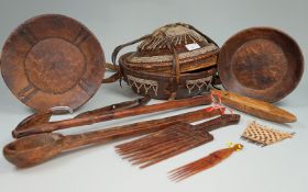 Sammlung handgefertigtes Alltagsgerät, 10 Teile