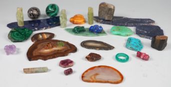 Sammlung von 29 Mineralien und Edelsteinen