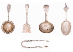 A George IV silver caddy spoon by George Wintle.