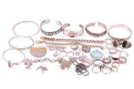 A Collection of assorted white metal stamped '925' jewellery. Featuring x 26 rings stamped '925' inc