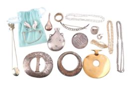 A small collection of jewellery items; including a Tiffany & Co. clip-on earrings, designed and 