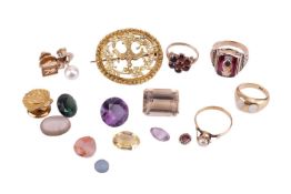 A mixed collection of jewellery including an 18ct gold opal ring, size H 1/2; a yellow metal coat of