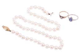 A single strand cultured pearl necklace, each pearl measuring approximately 7.3mm, to an 18ct yellow