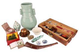 A Liuligongfang boxed ltd edition 612/1250, 2002, a green glass Pixiu, in a fitted case, together wi