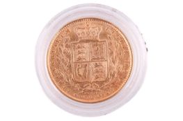 An 1872 Victoria 'Large head' Full-Sovereign shield back with a plastic case, circulated.