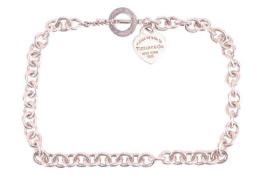Tiffany & Co. - a Return to Tiffany heart tag toggle necklace, signed and marked 'Ag925', overal