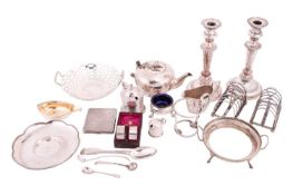 A miscellaneous collection of silver items; to include a single George III cauldron-shaped salt with