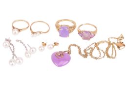 A small collection of jewellery items; including a dyed purple jade cabochon ring in mount marked '9