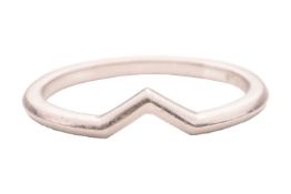 Tiffany & Co. - a V band ring with knife-edge design, white metal marked 'Pt 950', signed, size 