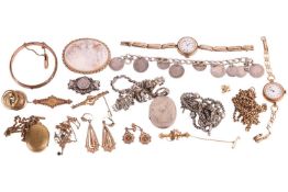 A collection of jewellery items, including a belcher link necklace, tested as 9ct gold, with a later