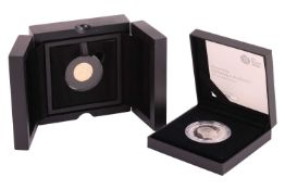 An Elizabeth II 2020 Isle of Man 'Battle of Britain 80th anniversary' BU sovereign in 9ct gold; and 