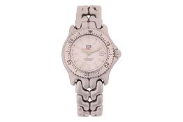 A TAG Heuer Professional Series Ladies Wristwatch Model: WG1312-0 Serial: Z46418 Year: 1990s Case Ma