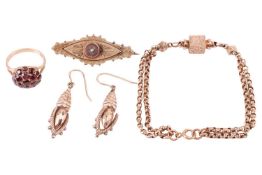 A small collection of jewellery items comprising a Victorian Etruscan revival brooch, hallmarked 9ct