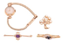 A small group of 9ct gold jewellery items, comprising a pearl-set floral brooch, an amethyst and pea