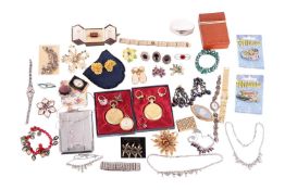 A group lot of costume jewellery, to include antique paste set brooches, a Monet brooch, marquasite 