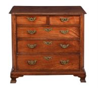 A GEORGE III MAHOGANY CHEST OF DRAWERS