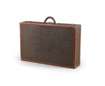 LOUIS VUITTON, A MONOGRAMMED COATED CANVAS HARD SUITCASE