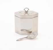 AN EDWARDIAN SILVER HEXAGONAL TEA CADDY
