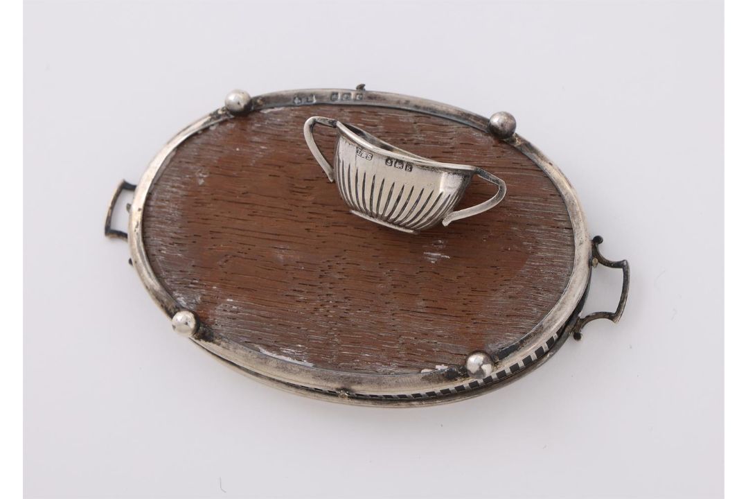 AN EDWARDIAN SILVER MINIATURE FOUR PIECE TEA SET AND TRAY - Image 3 of 3