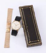 Y LONGINES, A GOLD COLOURED WRIST WATCH