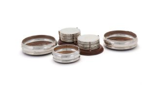 A COLLECTION OF SILVER MOUNTED ITEMS