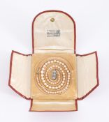 A GRADUATED CULTURED PEARL NECKLACE