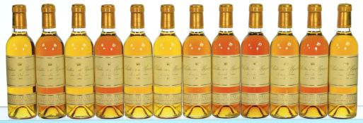 ß 1999 Chateau d'Yquem Premier Cru Superieur, Sauternes (Half Bottles) - In Bond