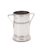A SILVER BOTTLE STAND WILLIAM HUTTON & SONS LTD., SHEFFIELD 1912