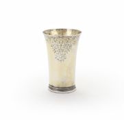 A LATE 17TH CENTURY SILVER GILT BEAKER