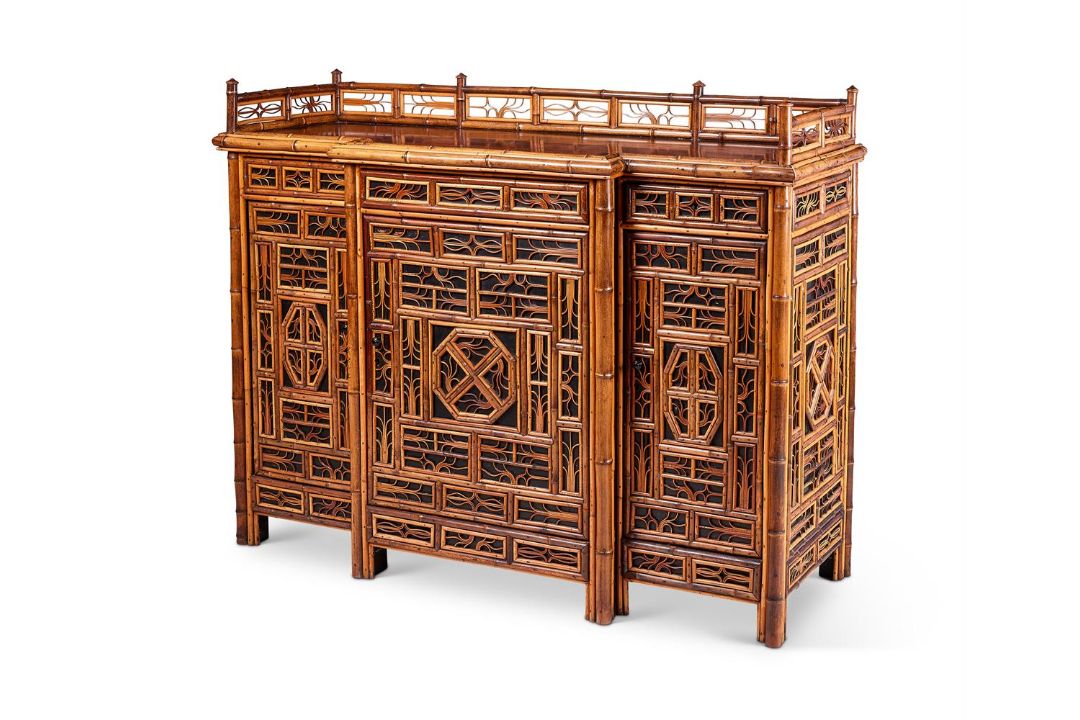 A BAMBOO, RATTAN, WALNUT AND PART EBONISED 'CHINOISERIE' BREAKFRONT SIDE CABINET - Image 2 of 5