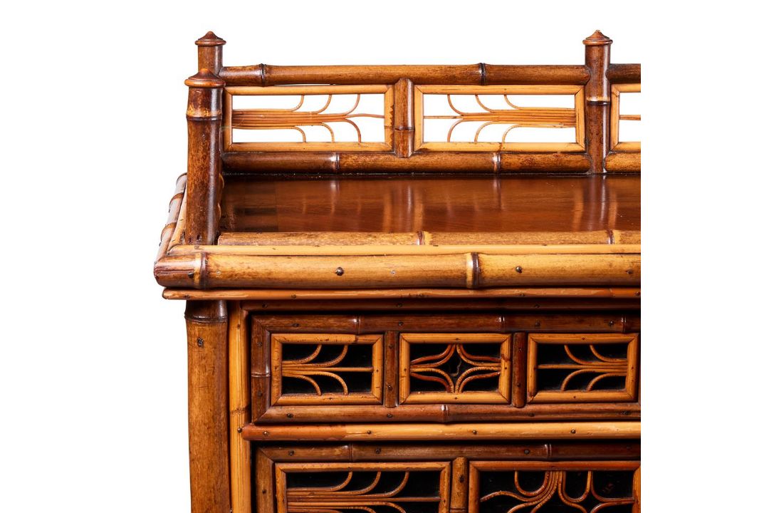 A BAMBOO, RATTAN, WALNUT AND PART EBONISED 'CHINOISERIE' BREAKFRONT SIDE CABINET - Image 3 of 5
