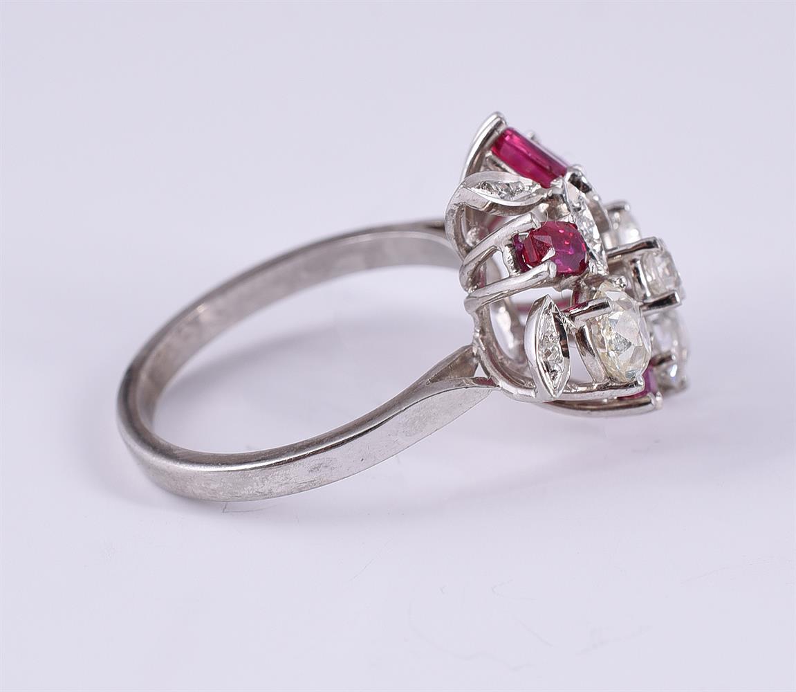 A RUBY AND DIAMOND DRESS RING - Image 2 of 2