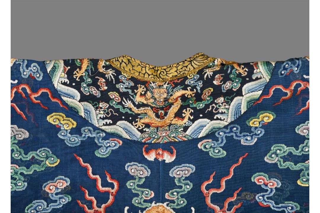 A fine Chinese five-colour cloud blue-ground summer gauze 'Dragon' robe - Image 10 of 13