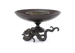 A Japanese bronze Ikebana vessel