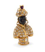 Y NARDI, A DIAMOND, TORTOISESHELL AND GARNET 'MORETTO' BROOCH