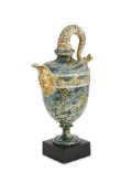 ‡ A WEDGWOOD & BENTLEY QUEENSWARE FAUX MARBLE 'FISH TAIL' EWER, CIRCA 1771