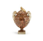 ‡ A WEDGWOOD & BENTLEY AGATEWARE VASE AND COVER, LATE 18TH CENTURY
