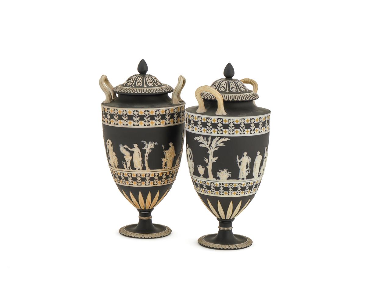 ‡ A PAIR OF WEDGWOOD JASPER TRICOLOUR DIP VASES AND COVERS, LATE 18TH CENTURY - Image 2 of 2