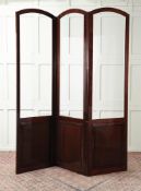 Y A PAIR OF BESPOKE MAHOGANY AND EBONY BANDED THREE FOLD ROOM DIVIDER SCREENS