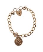 A 9 CARAT GOLD CURB LINK BRACELET