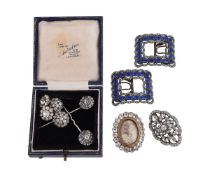 A COLLECTION OF ANTIQUE AND LATER PASTE SET JEWELLERY