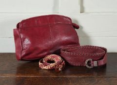 AN EARLY 70'S MULBERRY MAUVE LIZARD PRINT LEATHER SHOULDER BAG AND TWO BELTS