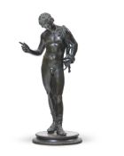 AFTER THE ANTIQUE, AN ITALIAN GRAND TOUR BRONZE FIGURE OF NARCISSUS