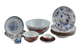 A GROUP OF CHINESE EXPORT PORCELAIN, 18TH CENTURY
