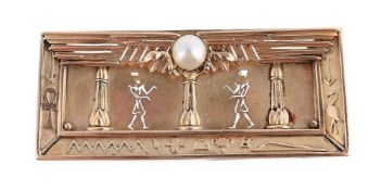 A CULTURED PEARL SET PLAQUE BROOCH