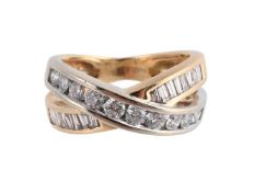 A DIAMOND CROSSOVER RING