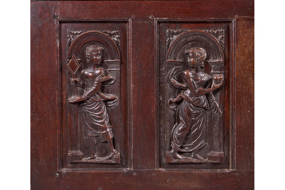 AN OAK COFFER, FLEMISH, 16TH CENTURY - Image 3 of 6