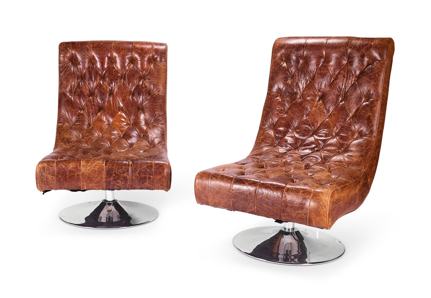 A PAIR OF MODERNIST SCHOOL LEATHER AND CHROME CHAIRS, 20TH CENTURY