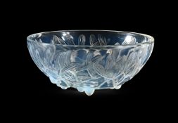 RENÉ LALIQUE (FRENCH, 1860-1945); 'GUI' BOWL; DESIGNED IN 1921; PRE-1945